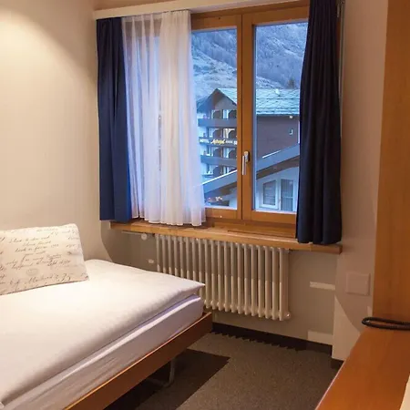 Parnass Szálloda Zermatt