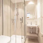 Hotel Parnass 3*