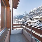 Parnass Hotel 3*